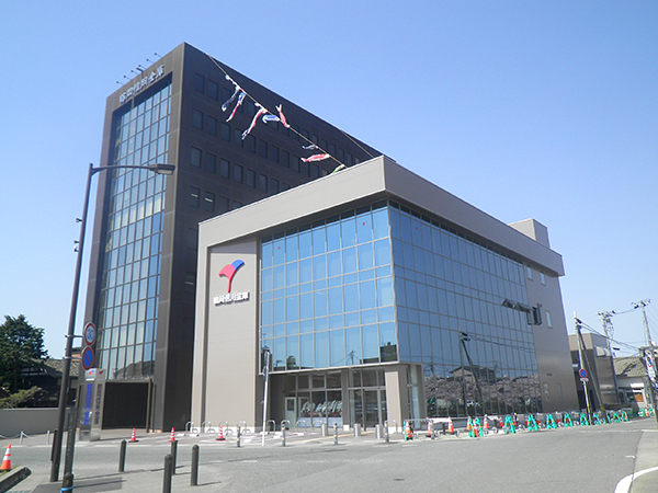 鶴岡信用金庫本店